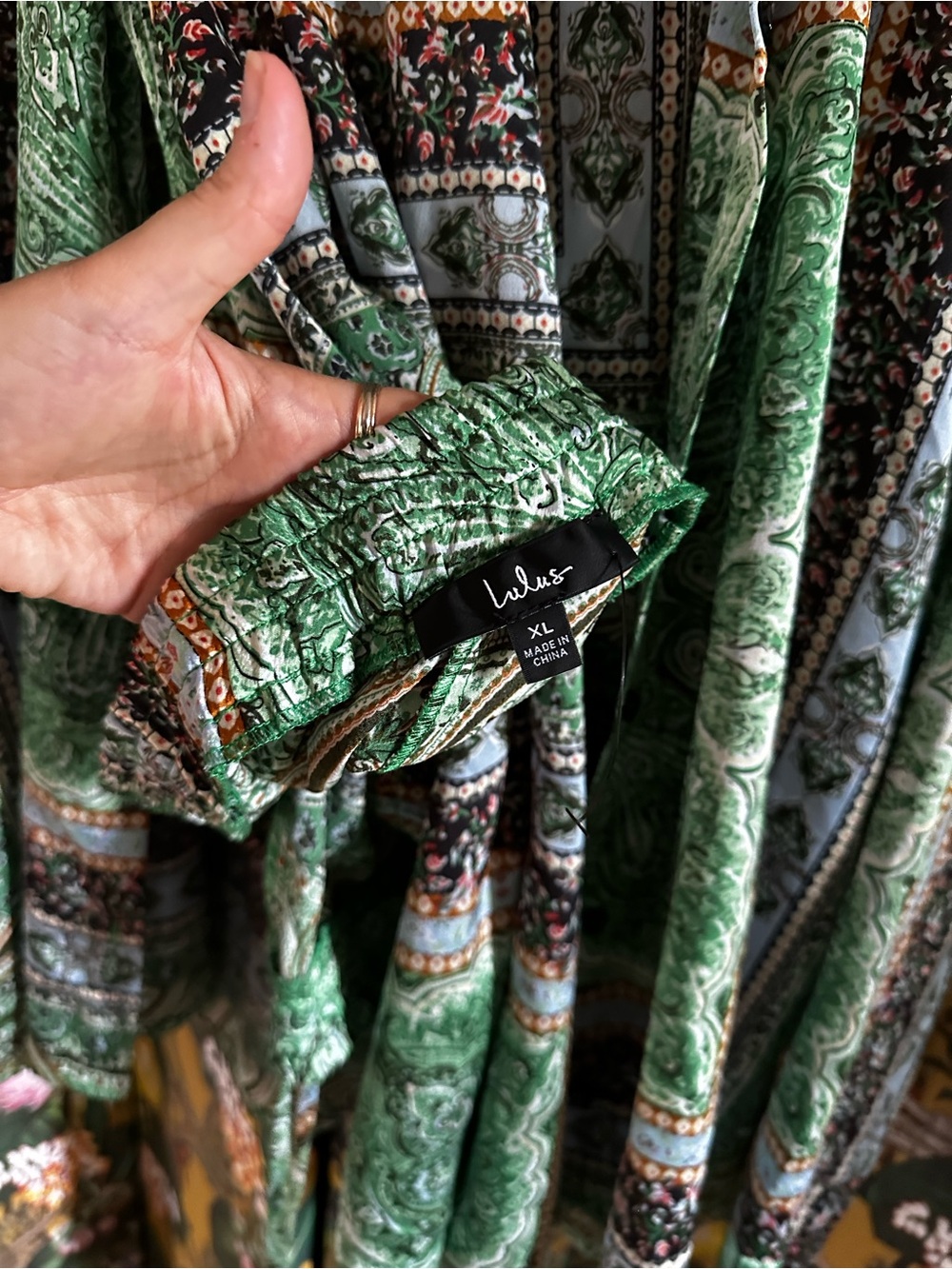 Lulu's Green Paisley Print Satin Pant and Button Down Shirt Set XL - Picture 5 of 5